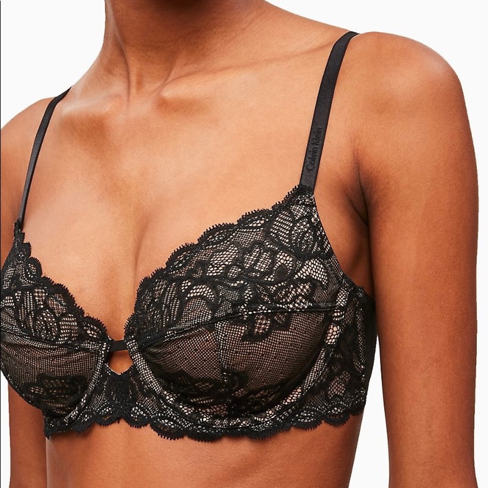 CALVIN KLEIN SEDUCTIVE COMFORT BRA - NWOT